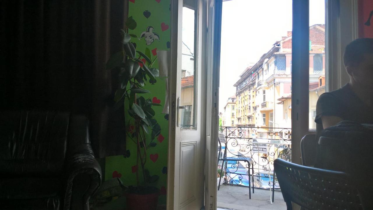 "No Party & Many Rules" Hostel N1 Sofia Exterior foto